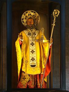 Statue of Saint Nicholas in Bari's basilica