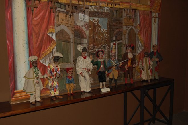 Commedia d'arte, with puppets