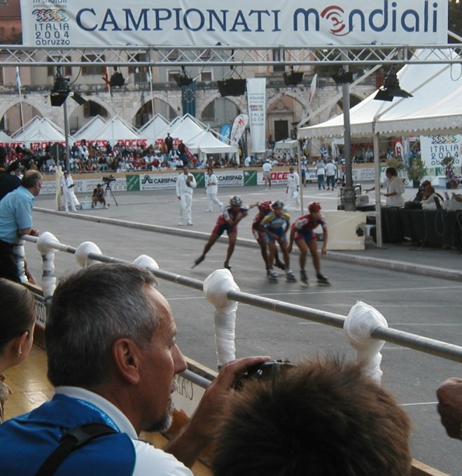 A banner announces "World Championships" with Sulmona's iconic medieval aqueduct in the background.